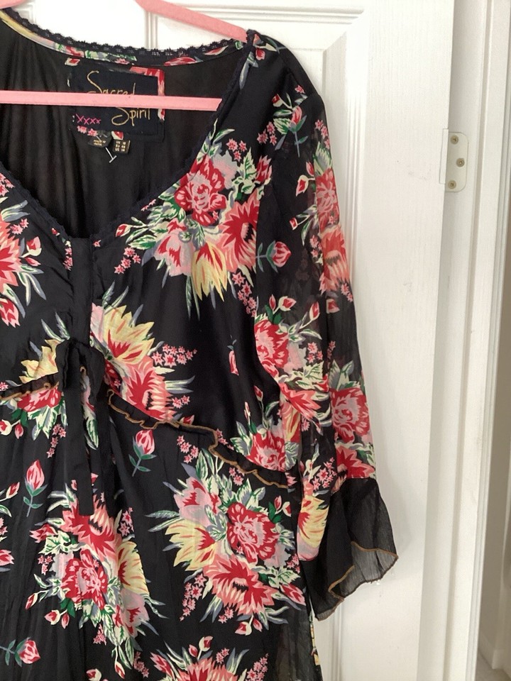 Joe Browns Dress 18 Excellent Silky Laced Handkerchief Hem Bust 41”L39