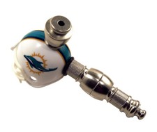 Casco de fútbol americano pequeño y pequeña pelota de enfriamiento pipa para fumar de los NFL de Miami Dolphins