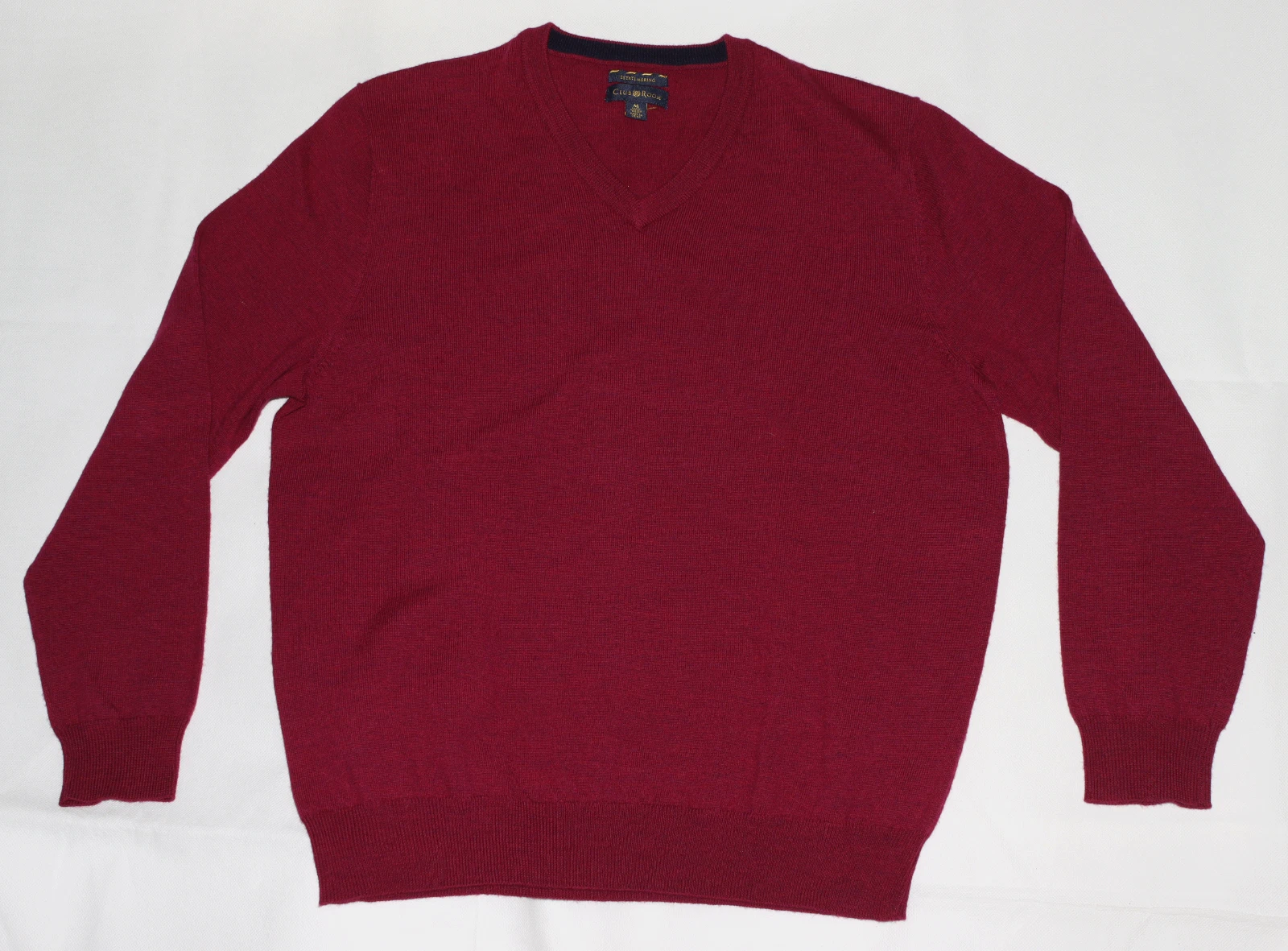Club Room Men's 100% Estate Merino Wool Long Sleeve V-Neck Sweater Size Medium