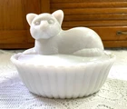 Vintage Westmoreland White Milk Glass Cat on Nest Basket Covered Candy Dish
