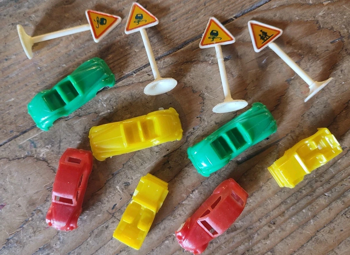 Lot De 8 Véhicules Bonux Jouets Anciens échelle 1/43 Neufs En Sachets D'époque