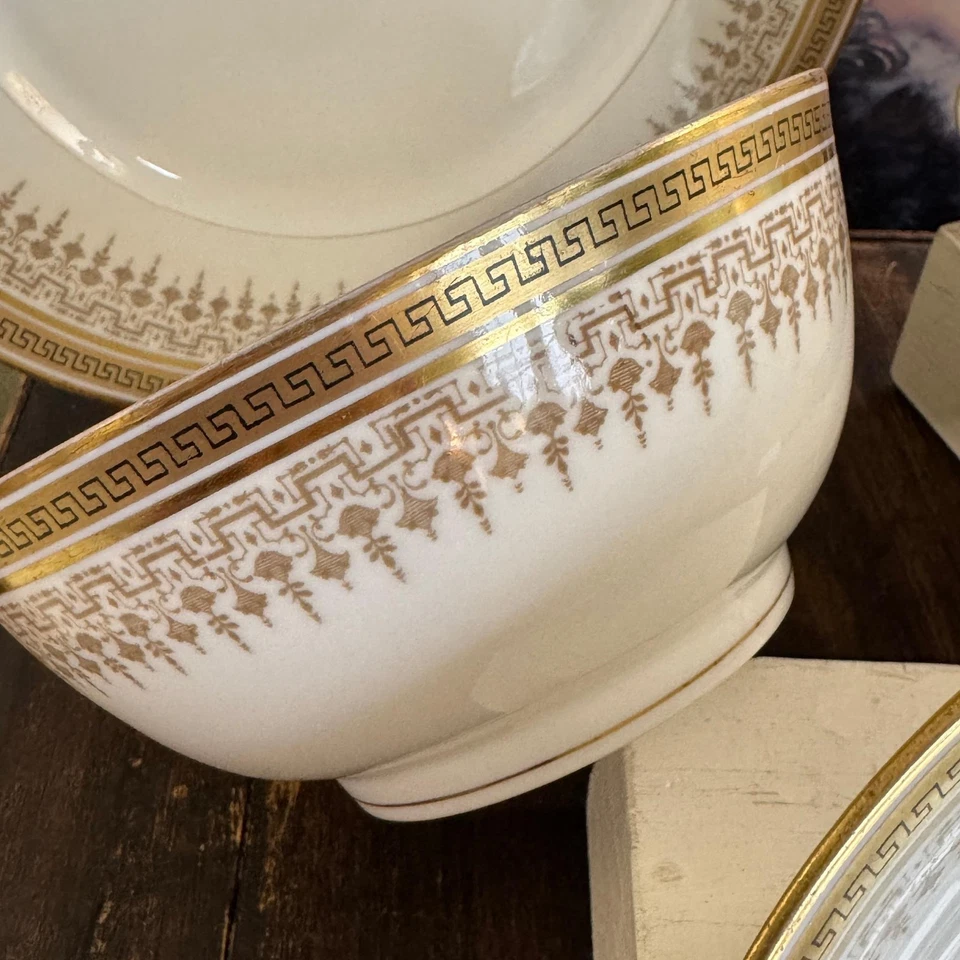 Tres platos y cuencos griegos franceses D&C Limoges R. Dalinieres Foto 3 de 4