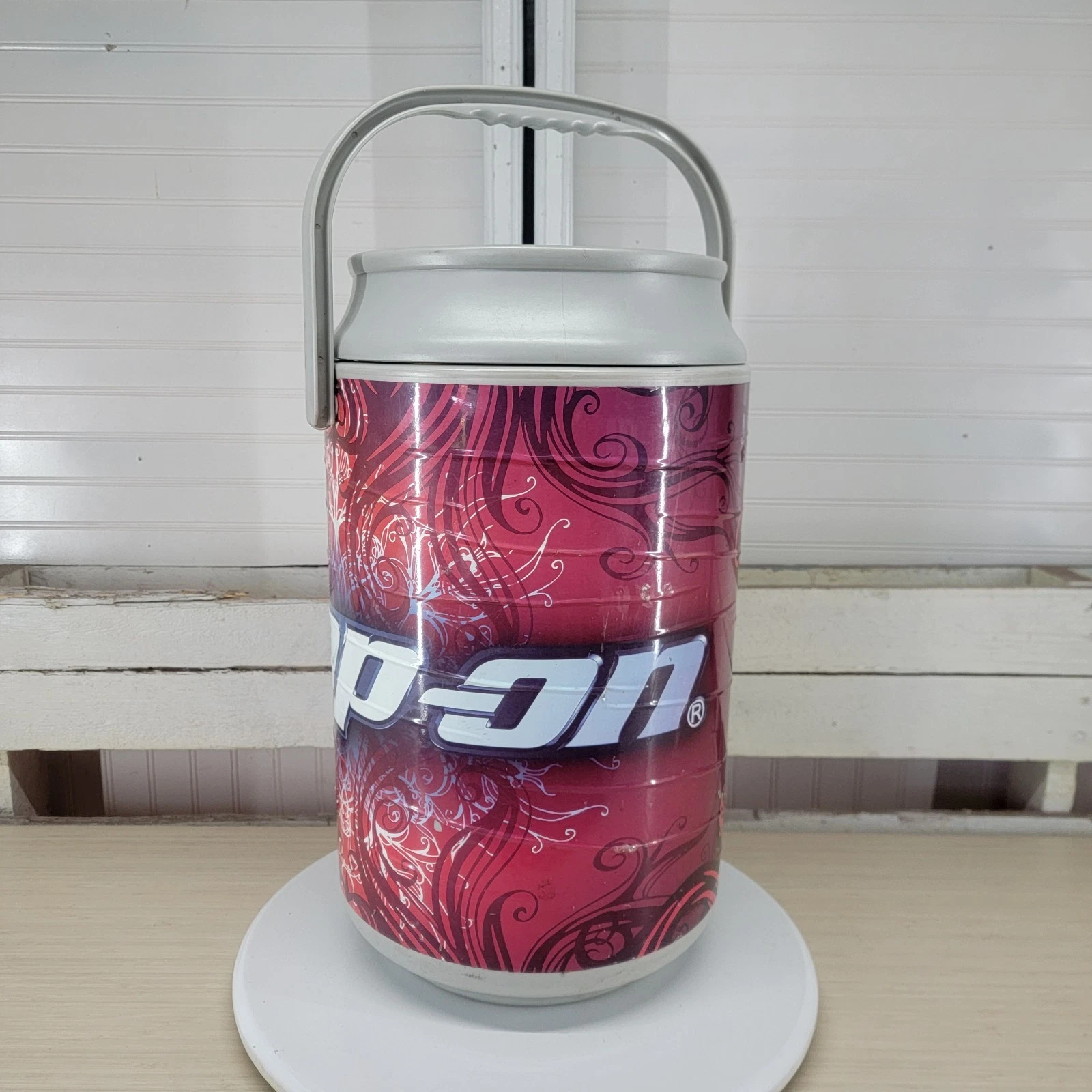Snap-on Tools Large Drink Cooler Can Shaped 5 Gallon Insulated Jug with Handle
Opens in a new window