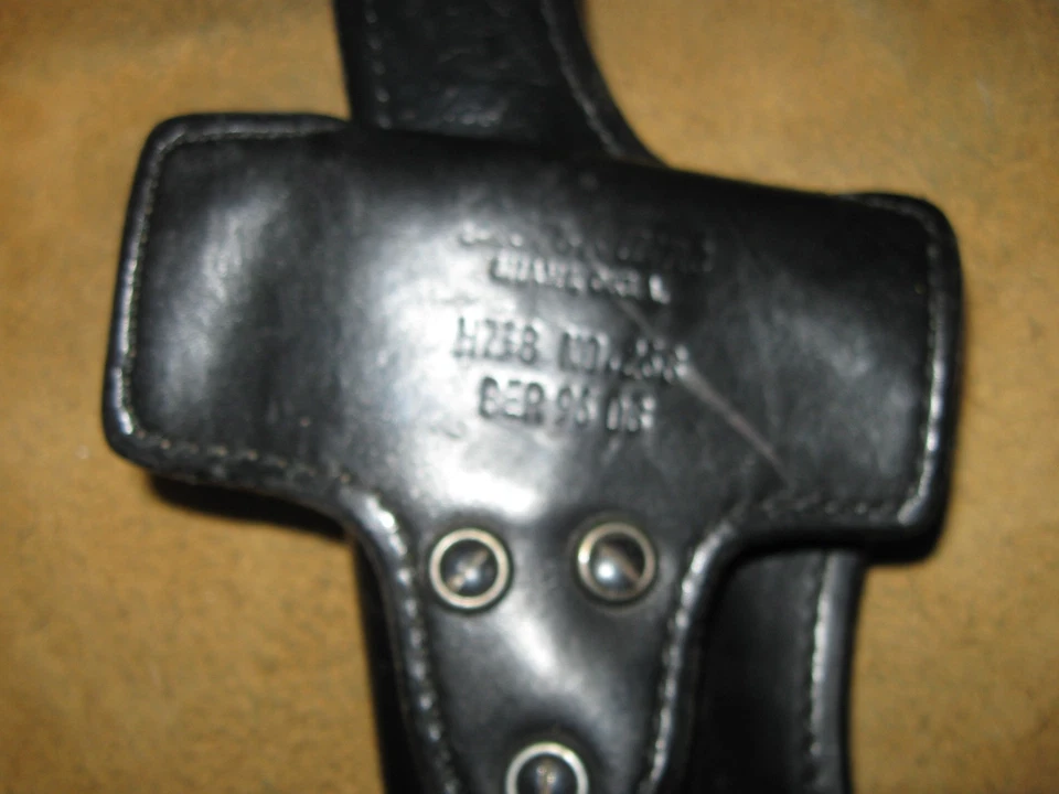 Don Hume Belt Beretta Holster 96 DB D B 96DB GC RH 251023 - Image 3 of 3