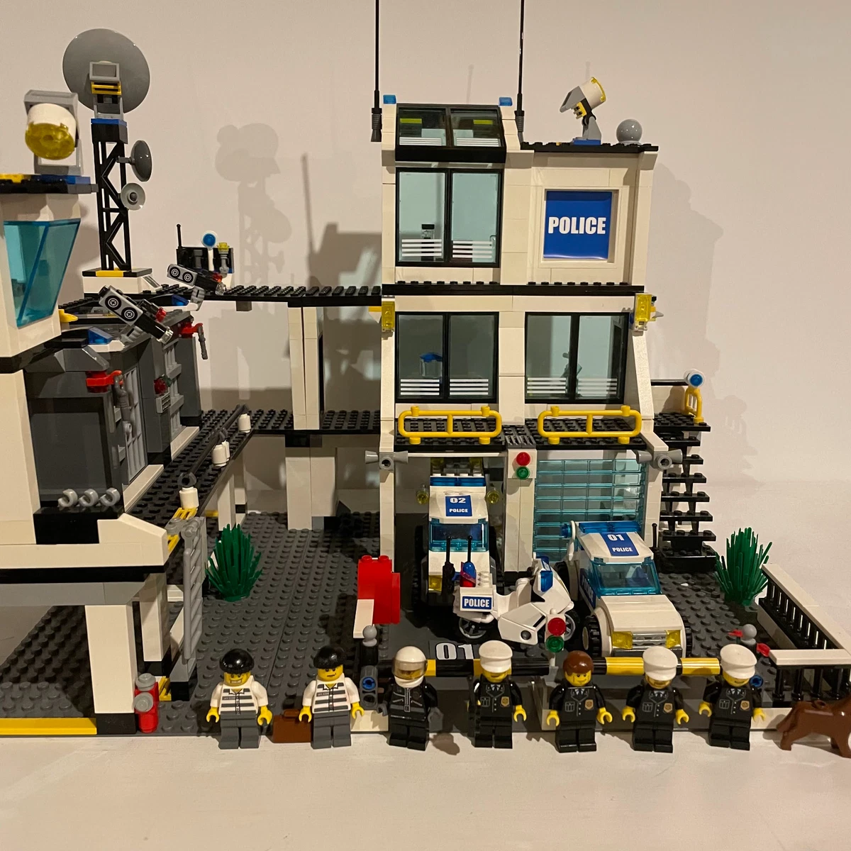 Lego Police Station 7744 Instructions