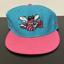 New Era Hardwood Classics Charlotte Hornets 59Fifty Fitted Size 7 3/8 RARE