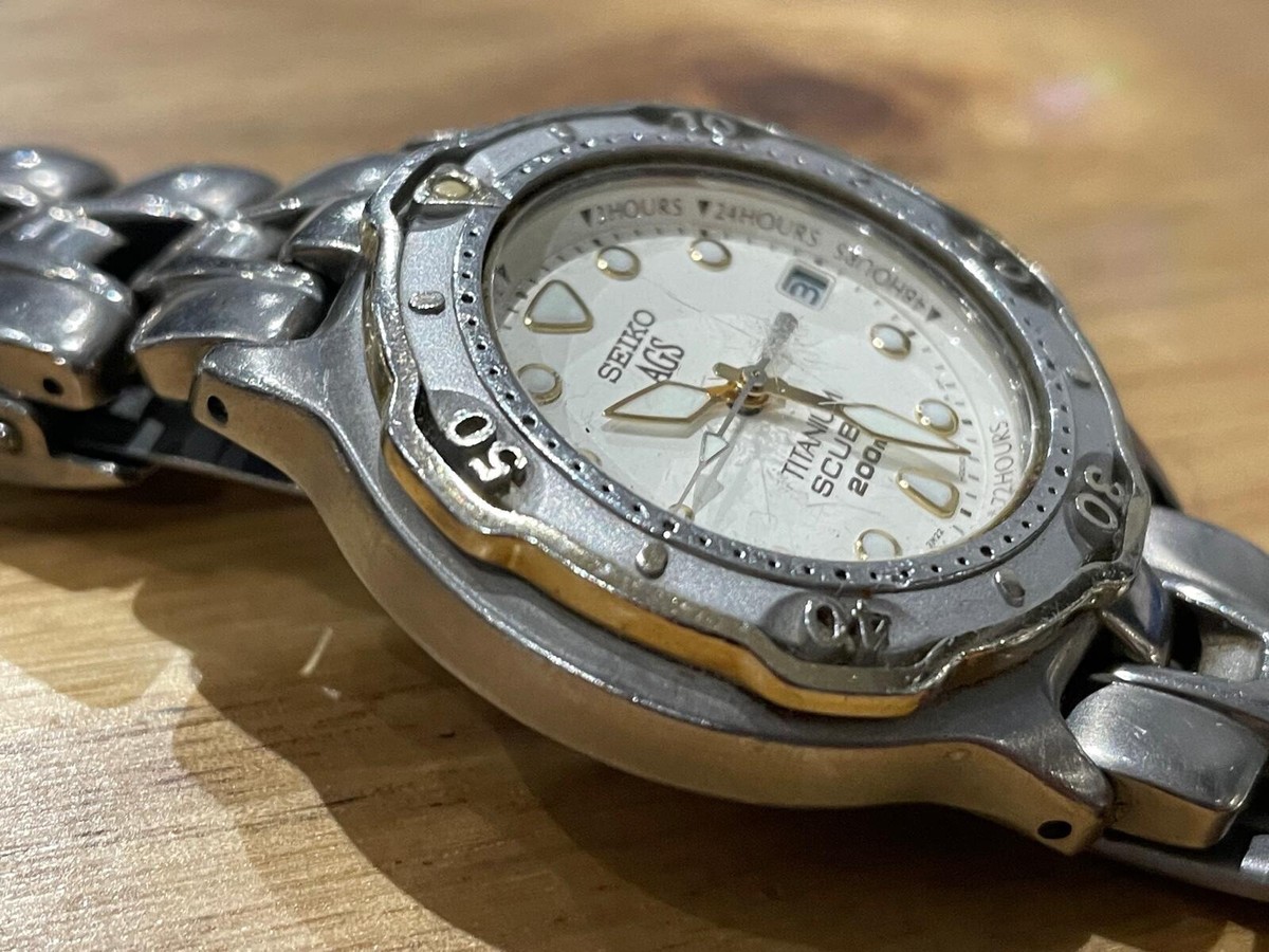 SEIKO AGS 3M22-0010 TitaniumSCUBA Scuba 200M Date Auto.Untested 