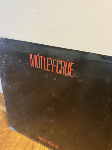 MOTLEY CRUE SHOUT AT THE DEVIL 1983 Elektra Vinyl Record LP 60289-1 SEALED - Picture 2 of 14