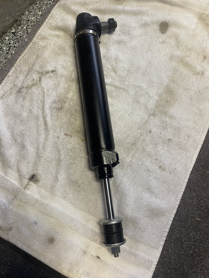 Mustang Power Steering Slave Cylinder 1964 1/2 1965 1966 1967 1968 1969