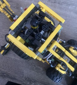 Lego Technic 8455 Back-hoe Tractor 100% Complete Bulldozer Set Construction 2003