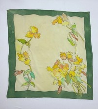 FASHIONABLE women  s Silk Vibrant Scarf W An Artistic Floral Print 34"/35" G.COND