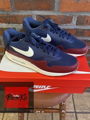 air max 1 navy team red