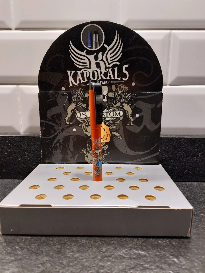STYLO " KAPORAL 5 " ROLLER INK  -  REDLINE FABRIC - U.S. CUSTOM -  ETAT  :  Neuf - Photo 1/4