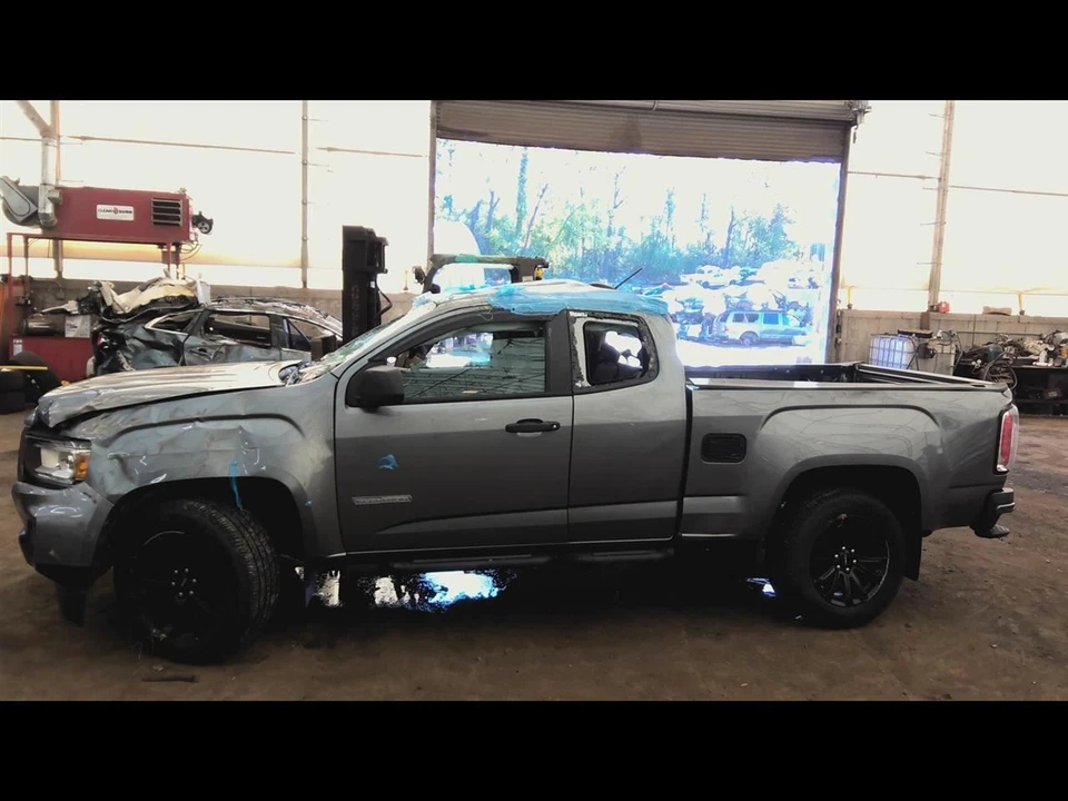 Driver Left Front Spindle/Knuckle Fits 16-22 CANYON 6802333 - Image 3 of 4