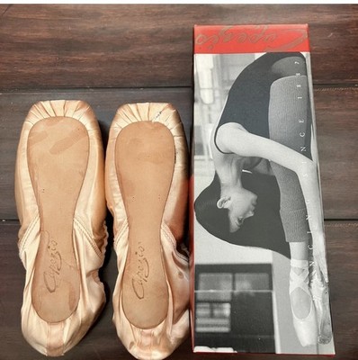 NIB Capezio Pink #317 Size 9.5W Demi Pointe Toe Ballet Dance Shoe