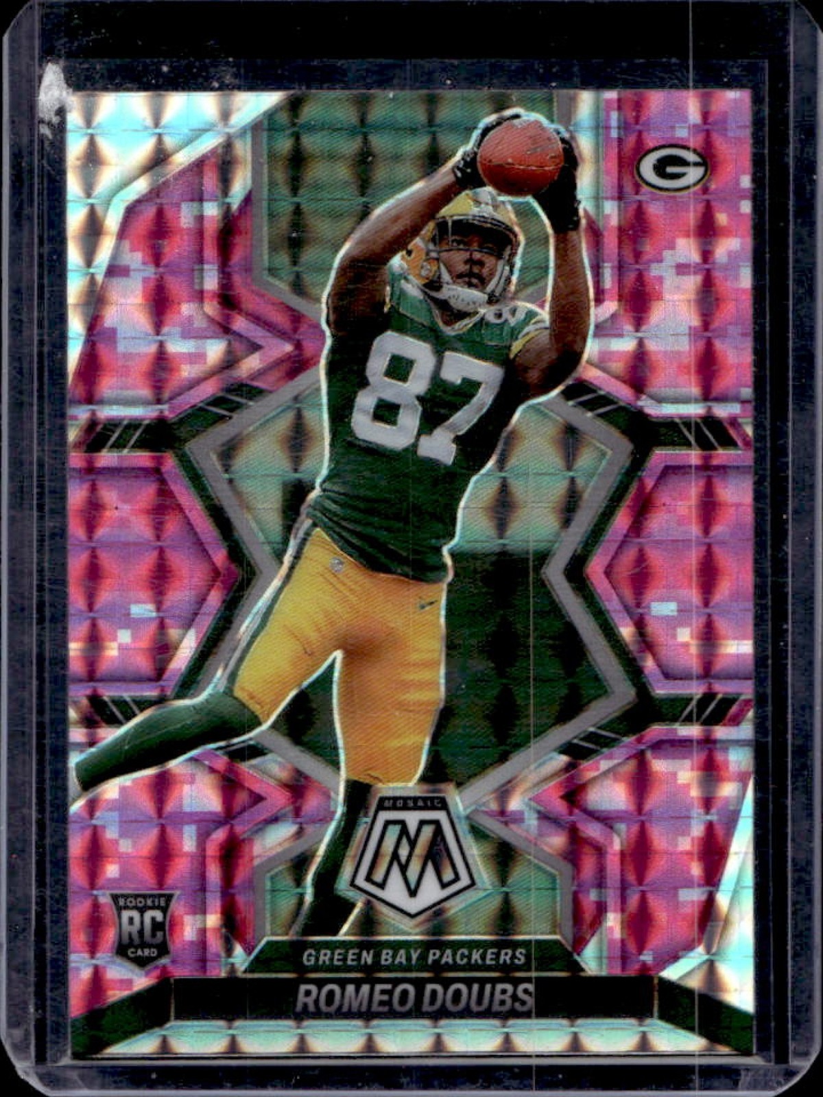 2022 Mosaic Romeo Doubs RC Camo Pink Rookie #341 Packers