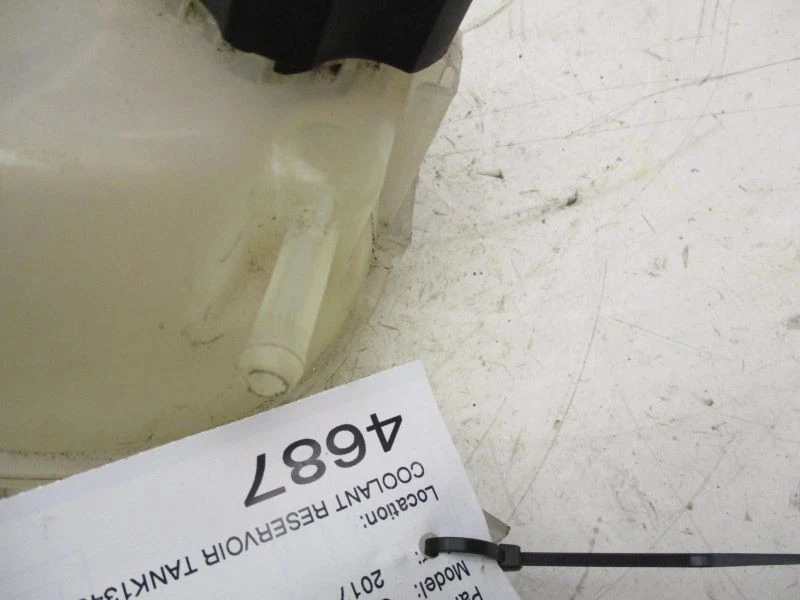 Reservatório de líquido de arrefecimento compatível com Chevrolet Cruze 23485 2016-2018 - Imagem 3 de 4