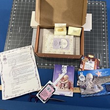 Enesco Precious Moments 1993 Collectors Club Kit / Figure C0013 - New