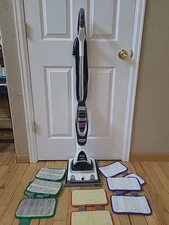 Shark Sonic Duo Scrubbing Airglide Carpet & Hard Floor Cleaner w/Bottle & Pads 