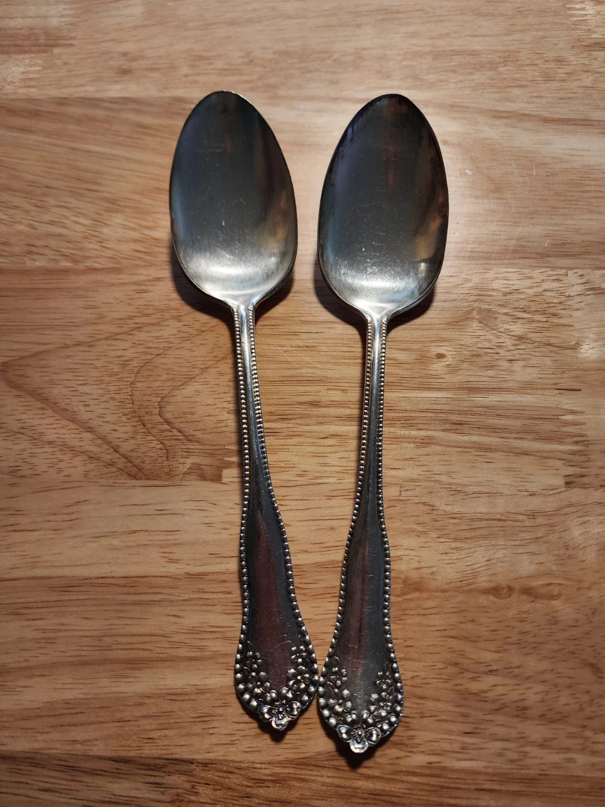 Mayflower Rogers AA ⚓️ Silverplate Tablespoons Serving Spoons Set Of 2 Vintage
Opens in a new window