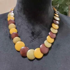 Womens Fashion Multicolor Flat Disks Beaded Collar Necklace with Lobster Clasp