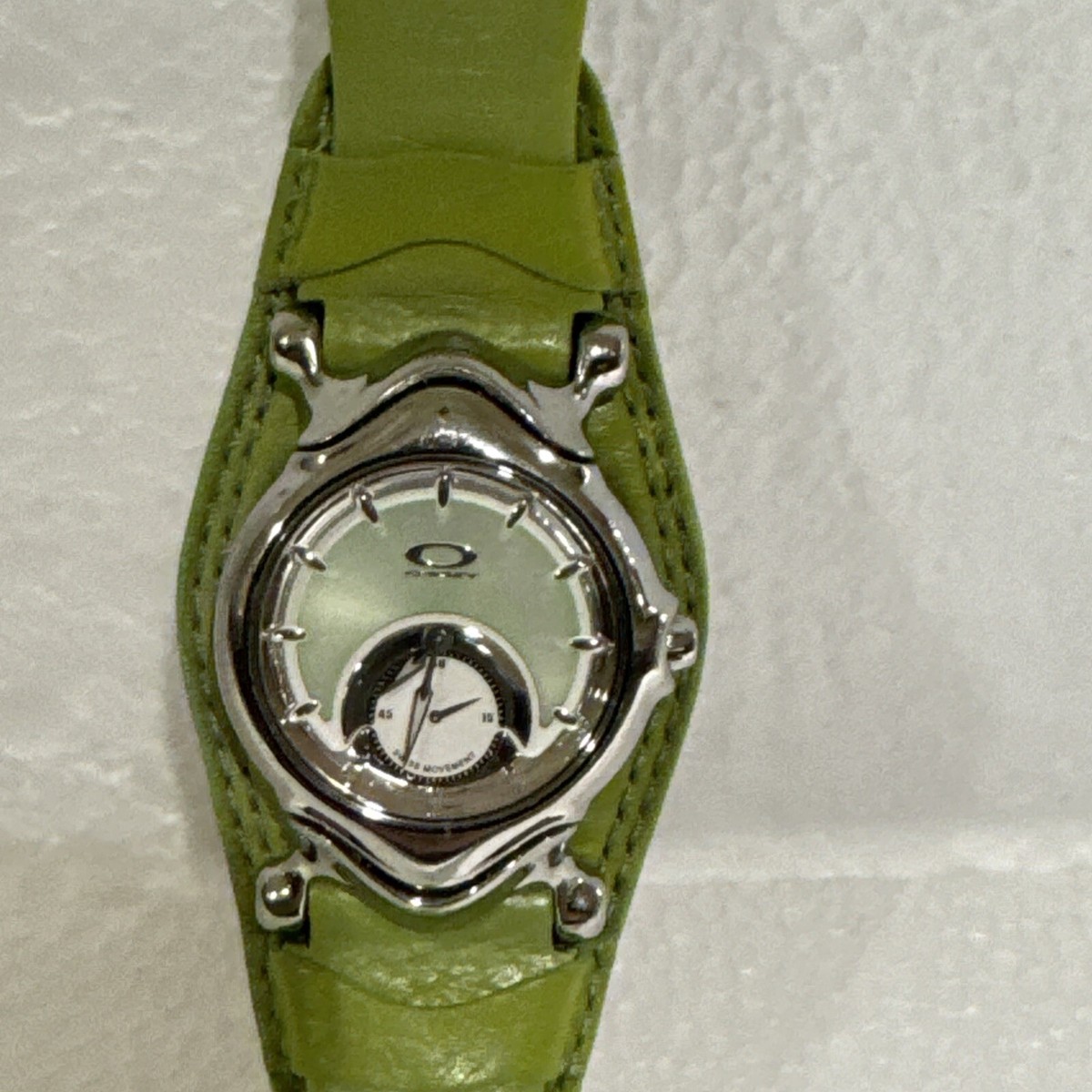 Oakley Jury Quartz Watch Leather Green Sapphire Crystal (New