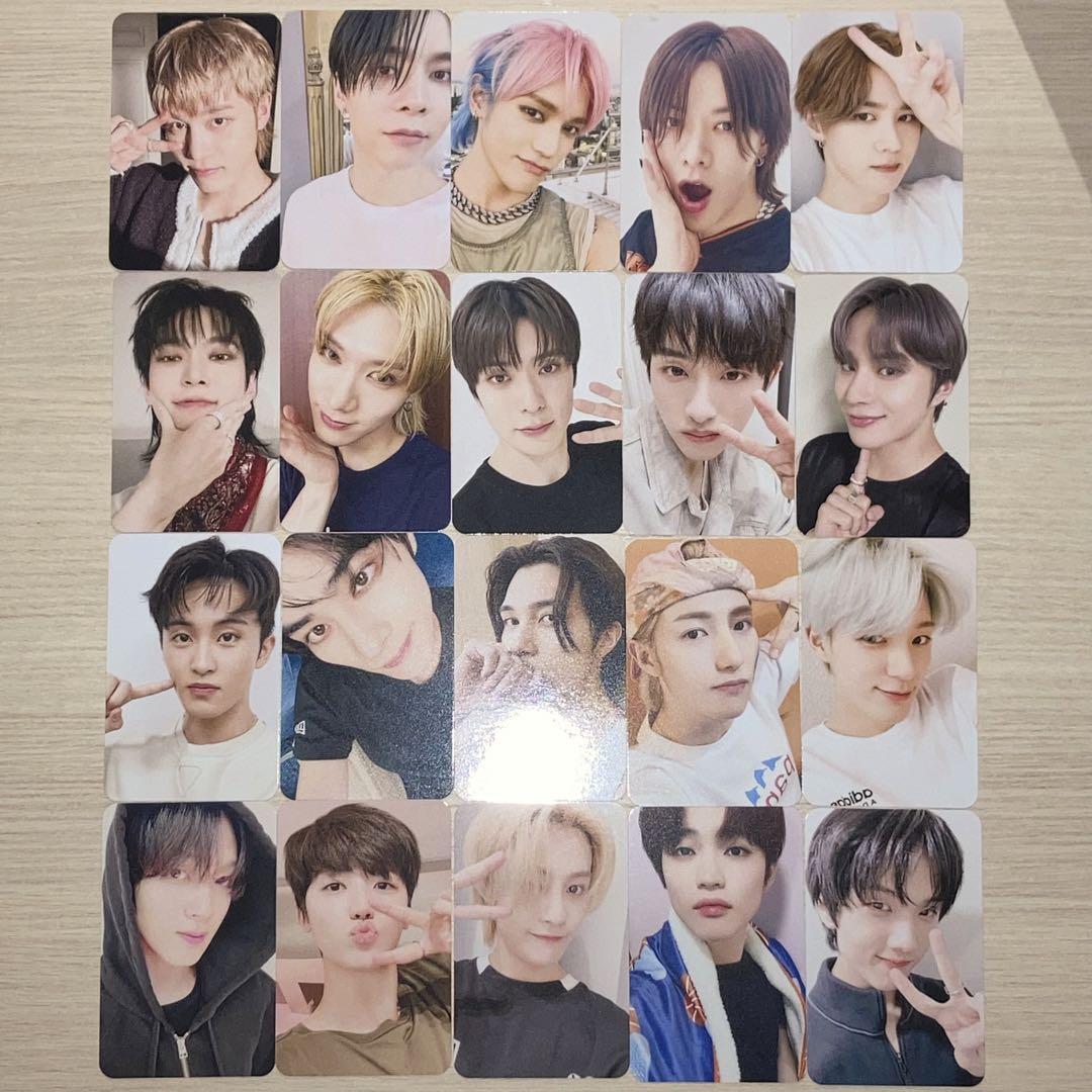 NCT STADIUM LIVE 'NCT NATION : To The World-in JAPAN' GOLDEN
