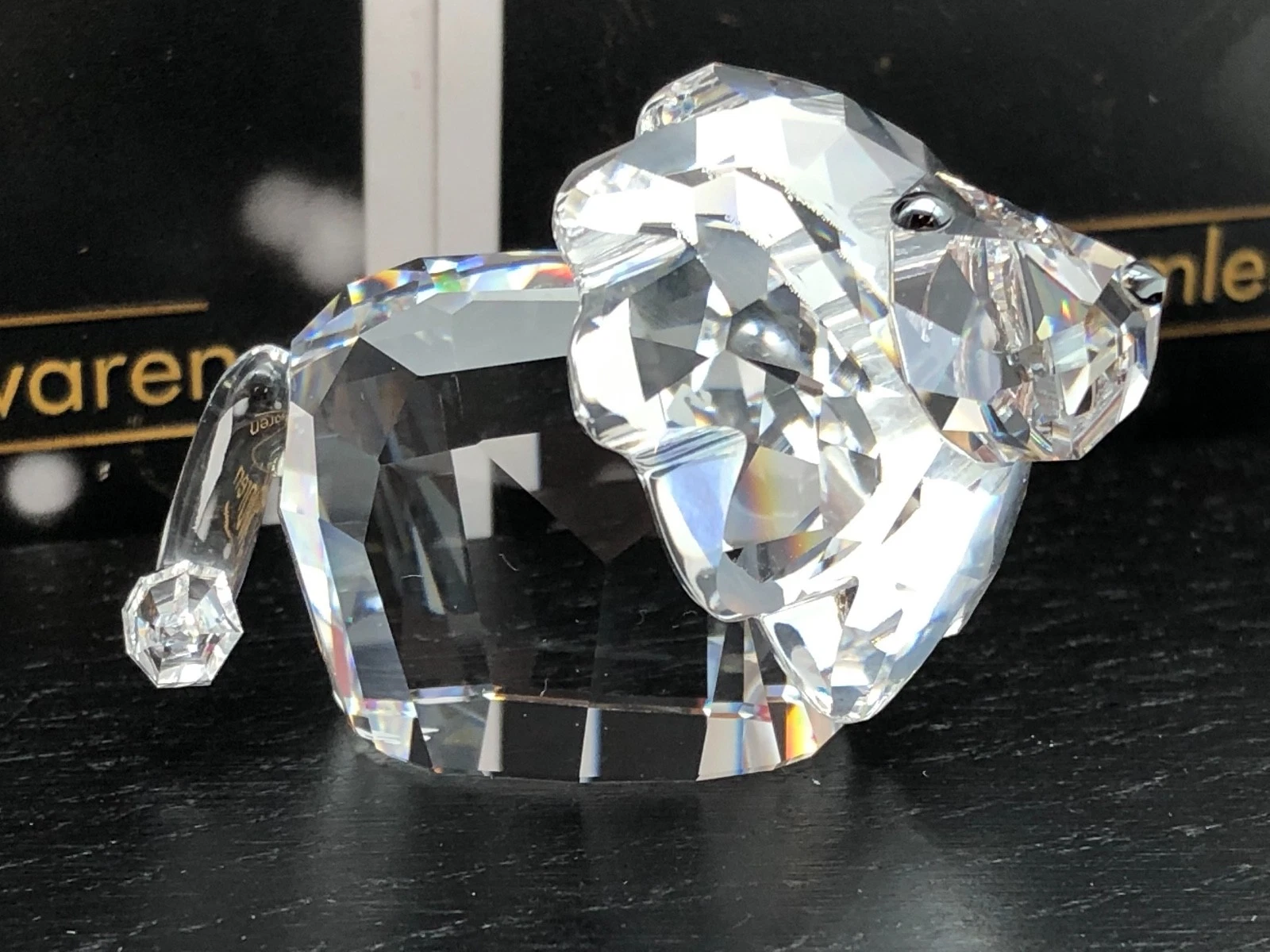 Figurine Swarovski 887731 Lion Lee Roy 5,5 cm. Excellent état.