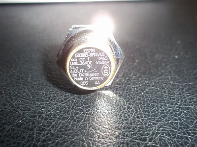 IFM EFECTOR 100   IG5793   PROXIMITY SWITCH