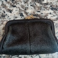 Black Women  s Coin Wallet Purse, Solid, Kiss-Lock Clasp Closure