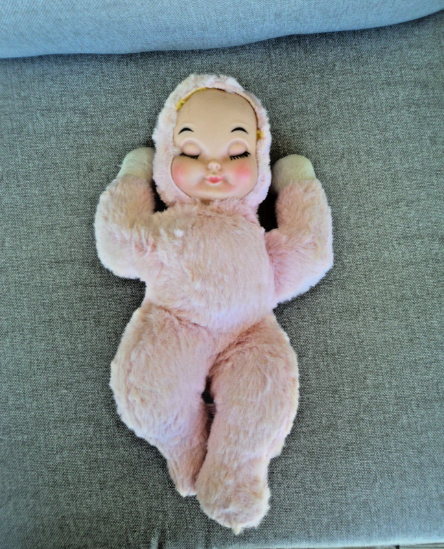 Vintage BANTAM Pink Plush Baby Doll Vinyl Face Musical Wind Up Rock-a-bye-baby