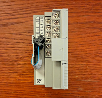 Allen-Bradley 1762-IF4 /A MicroLogix 4-Ch Analog Current/Voltage Input - READ
