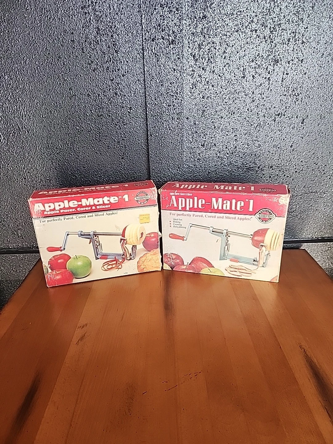 Norpro Apple Mate 1 Apple Parer Slicer Corer in Box Vintage (2) Baking Canning