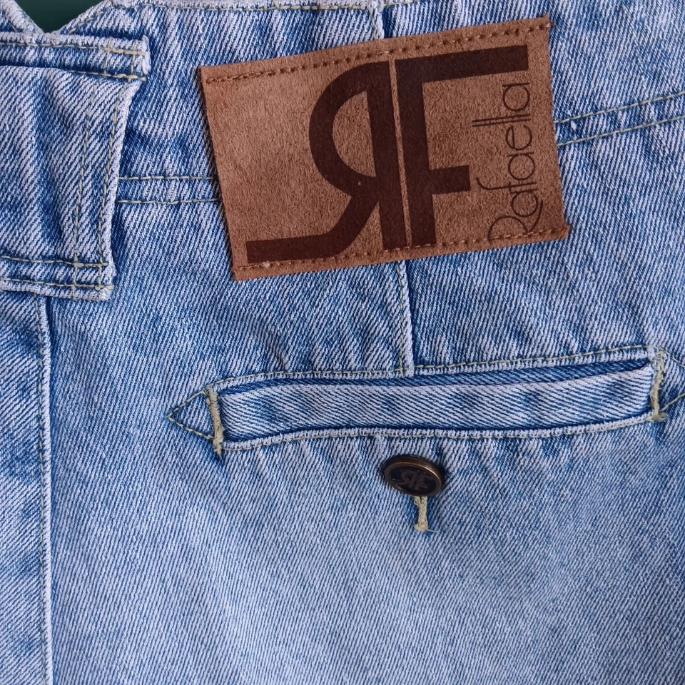 Vintage Women's Shorts 10 28" Rafella High-Waisted Denim Cotton Macau 90's Mom - Image 4 of 4