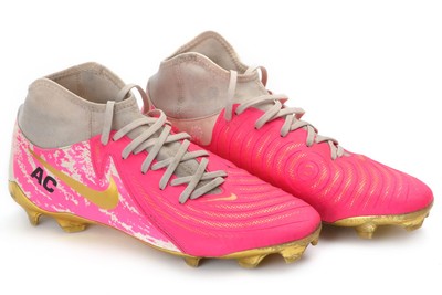 NIKE PHANTOM LUNA 2 ACADEMY SOCCER BOOTS FQ8791-900 2024 SIZE US 8.5 (WOMEN)