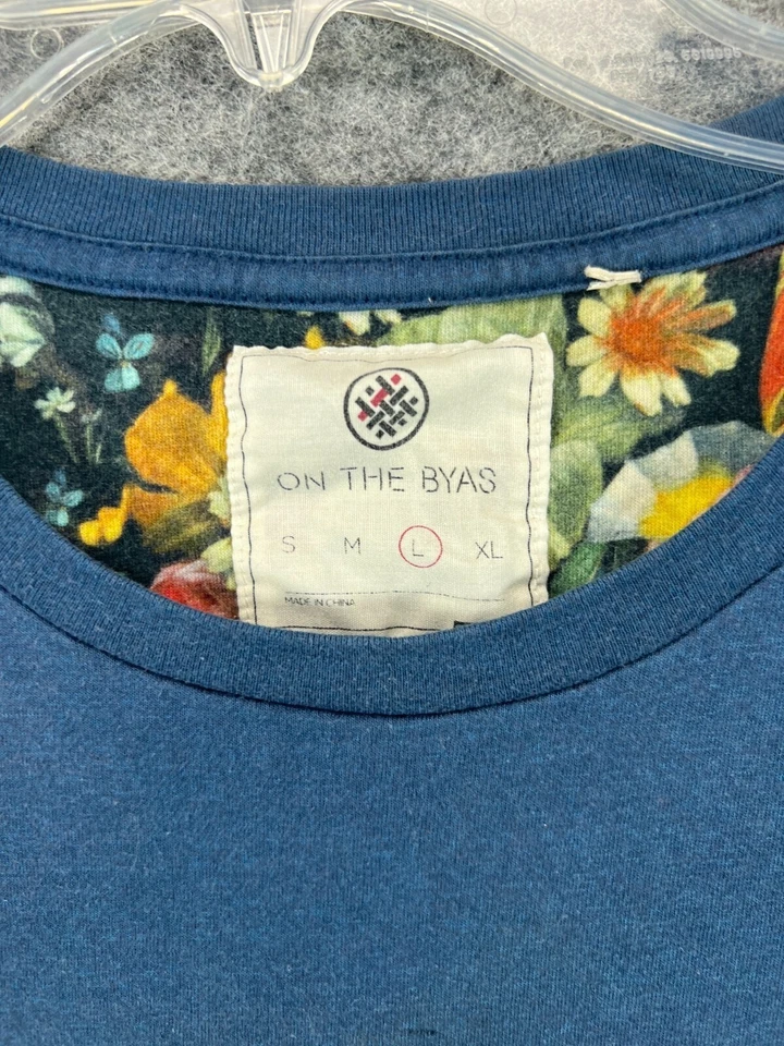 On The BYAS Mens Large Hawaiian T Shirt  Floral Top Short Sleeve - Image 3 of 4