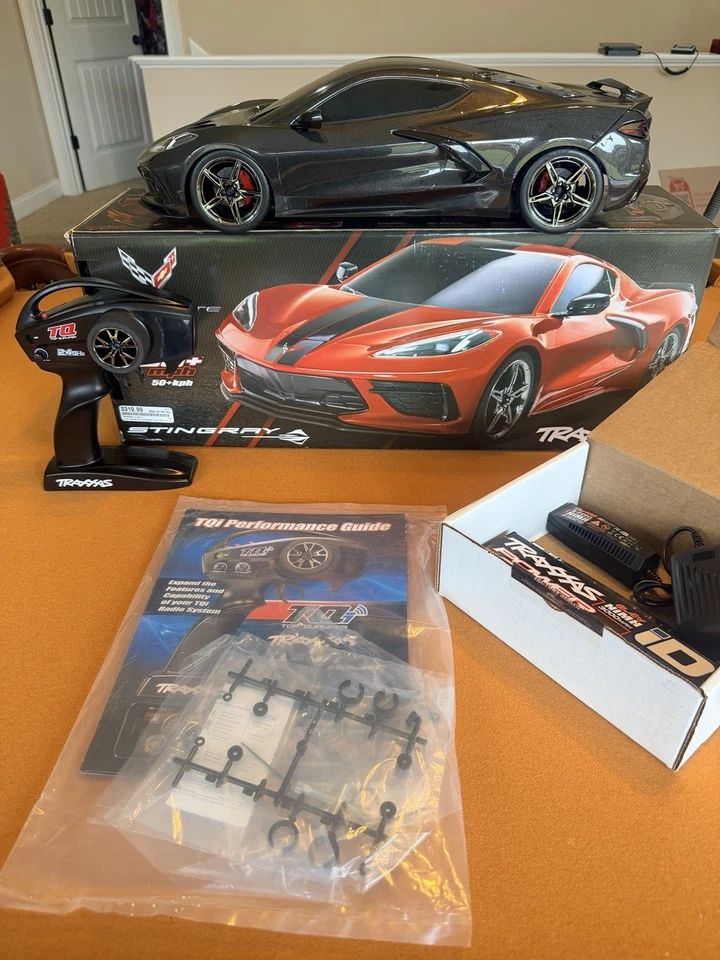 Редкий новый черный TRAXXAS 4-TEC 3.0 Corvette Stingray 4 x 4 масштаб 1:10 радиоуправляемый автомобиль 93054-4 - Изображение 2 из 4