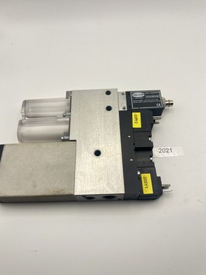 Schmalz vacuum switch VS-V-A-PNP-S-M8, 10060200070 + 10020200891/3 used
