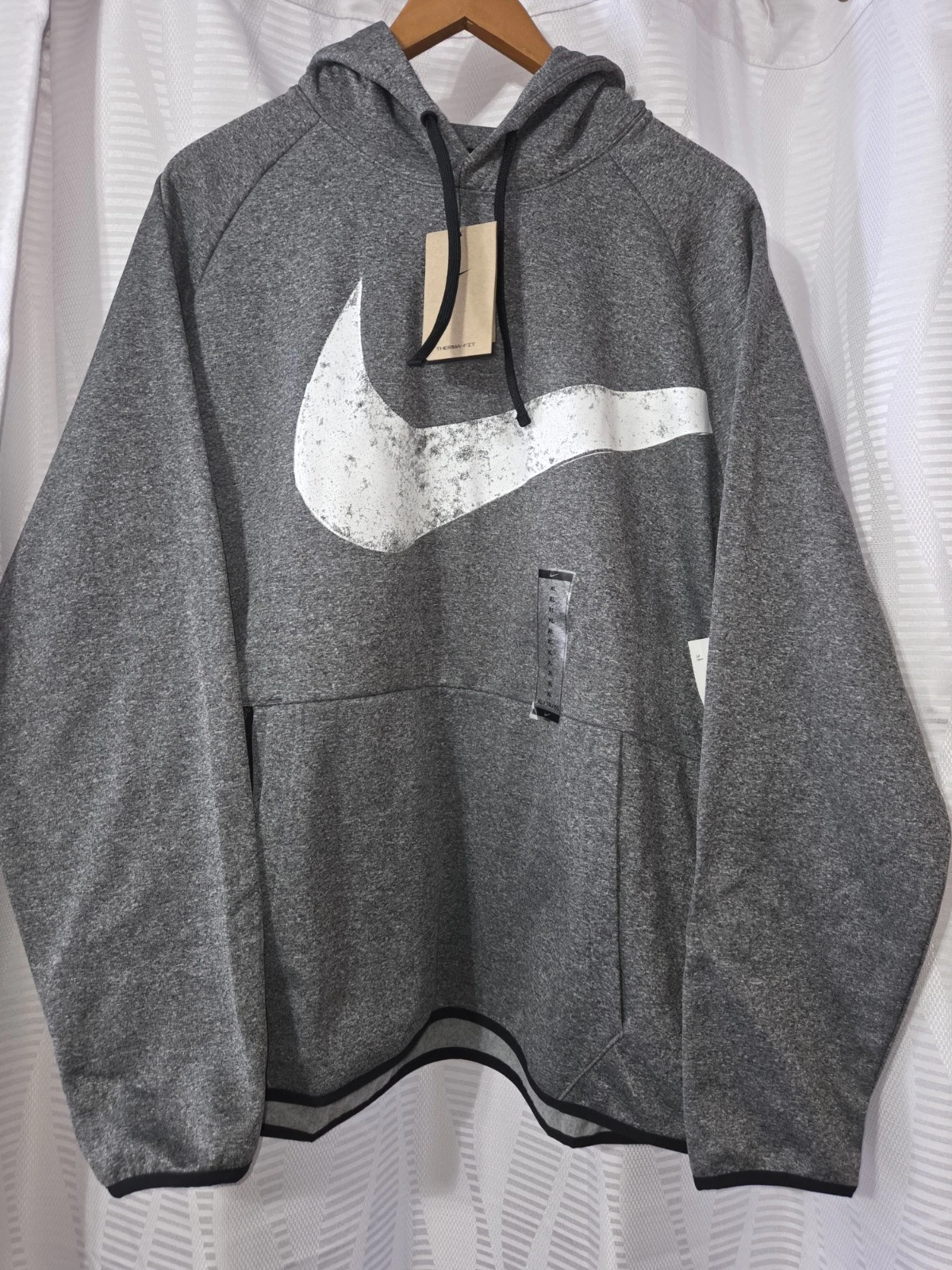 Nike Termal Fit XL Men's Long Sleeve Hoodie Grey And Black With White Slash