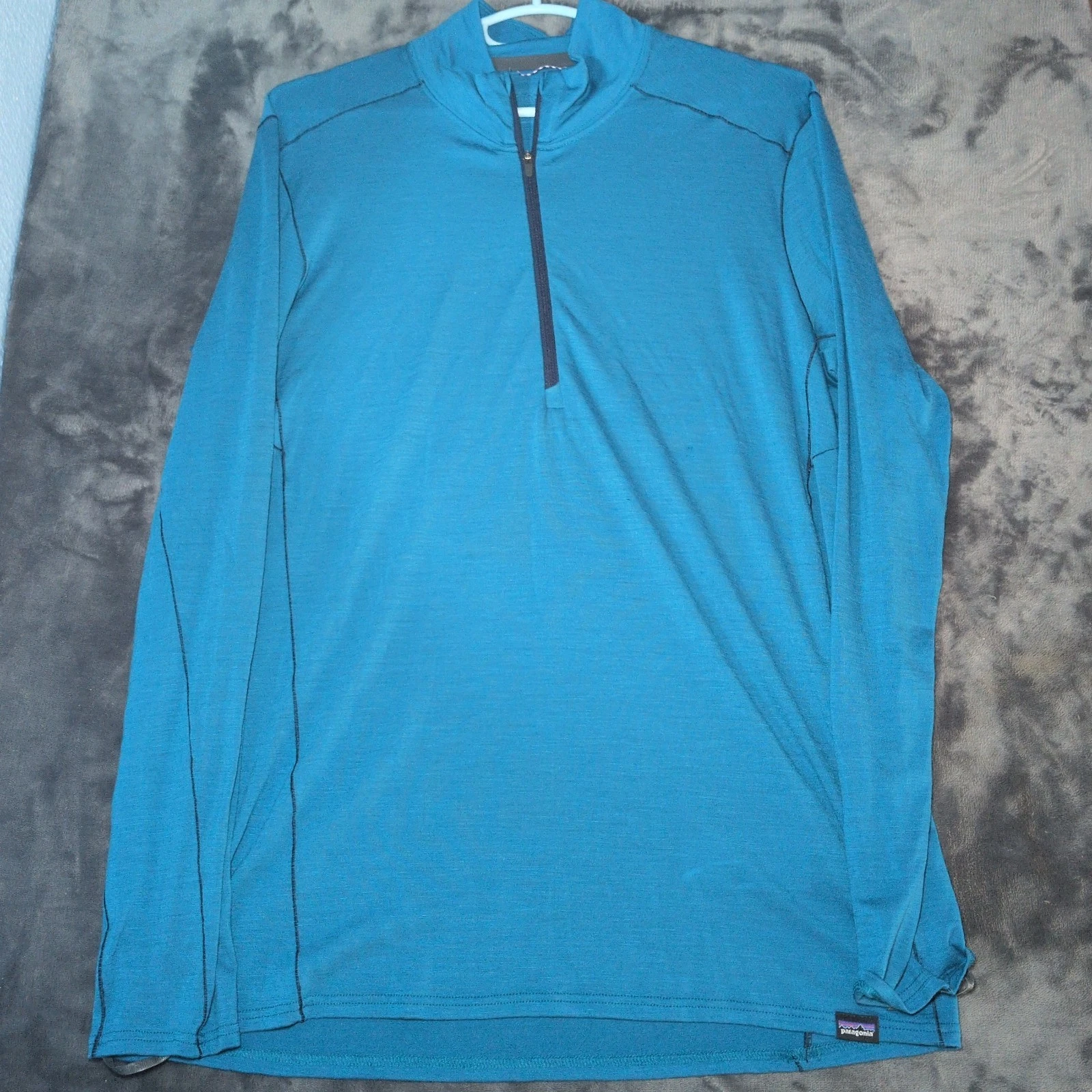 Patagonia Pullover Mens Medium Blue Merino Wool 1/4 Zip Base Layer Shirt Hiking
Opens in a new windo