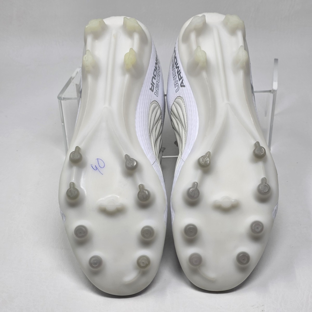 Under Armour Magnetico Elite 4 FG Soccer White Gray 3027700 