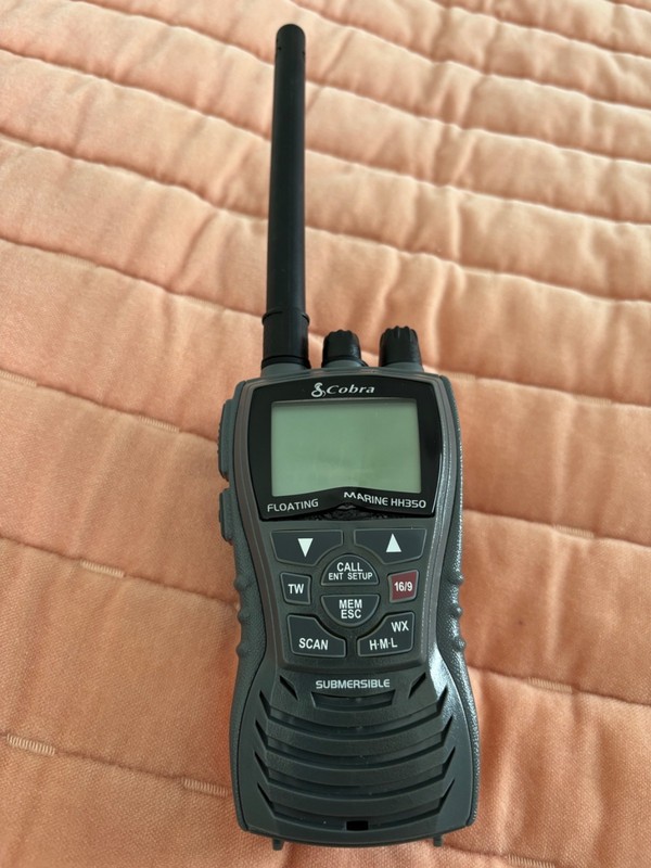 Cobra Marine Floating VHF Radio HH350 with NOAA Weather Alert
