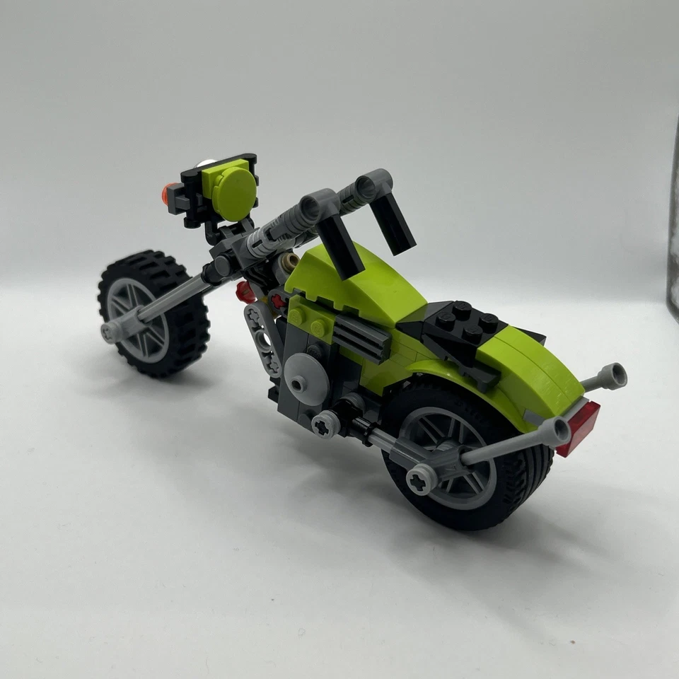 LEGO Creator 31018 Highway Cruiser, photo 4 of 5