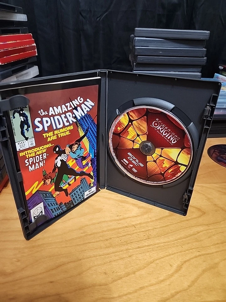 Spider-Man 2 Origins of a Superhero Bonus Disc & #300 Comic Book RARE - Image 3 of 4