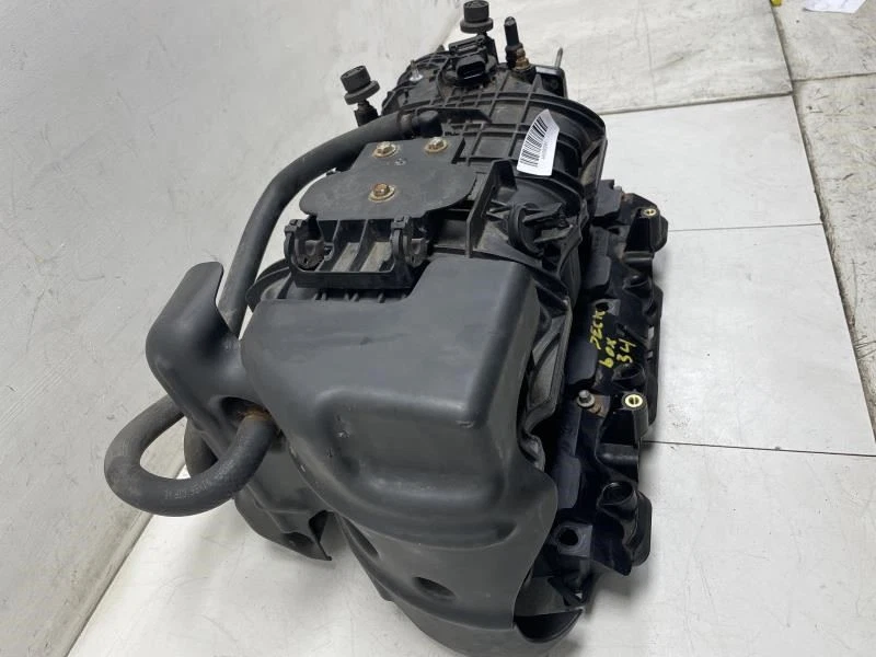 Cadillac Escalade 2007 esv colector de admisión compatible con 07-08 Avalanche 1500 OEM+ Foto 3 de 4