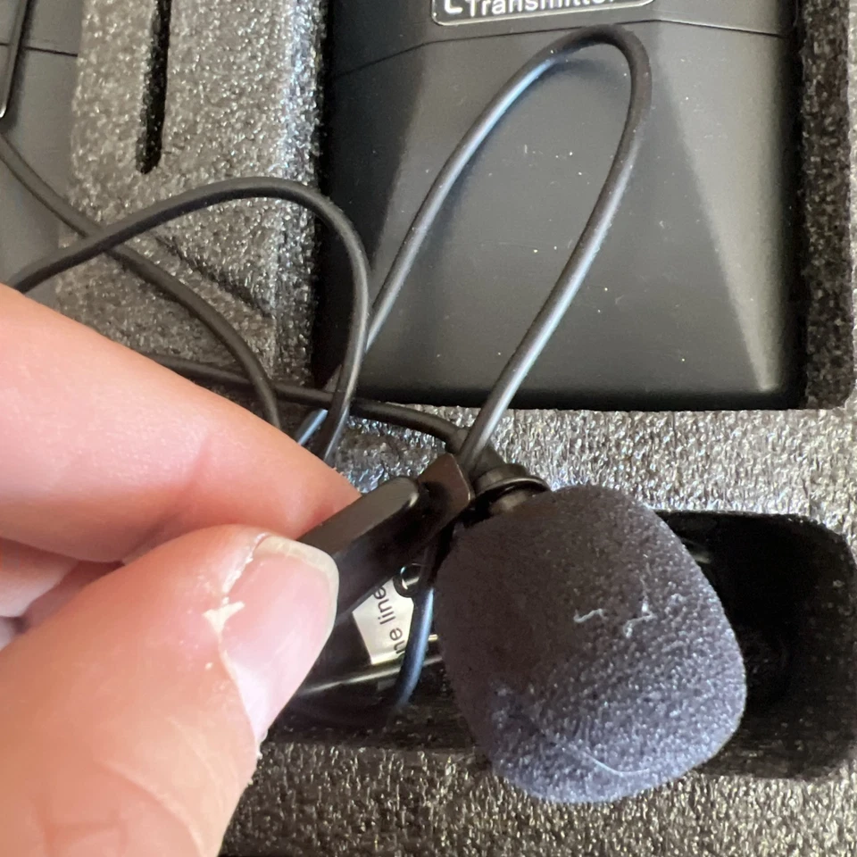 Debra Professional Audio UHF Wireless Interview Microphone Set CM-02 - Image 2 of 3