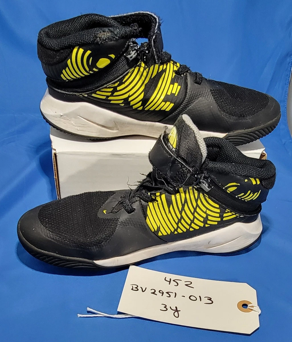 Nike team hustle d9 clearance flyease