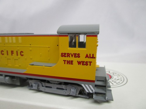 Stewart HO Scale UP Union Pacific VO1000 Diesel Locomotive #1201 DCC Ready LED - Picture 9 of 11