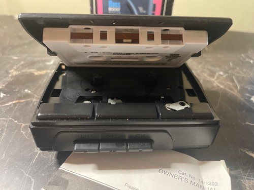 NEW Radio Shack Stereo Mate SCP-63 Portable Cassette Player-MINT! - Picture 6 of 9