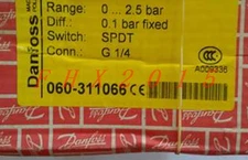 ONE NEW DANFOSS Pressure switch KPS31 060-311066
